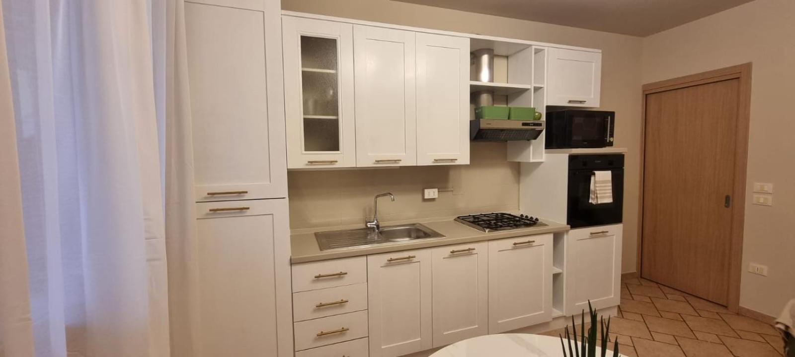 Hoya Apartment Сирмионе Экстерьер фото