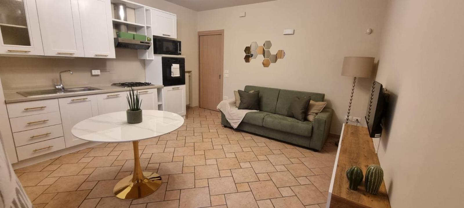 Hoya Apartment Сирмионе Экстерьер фото