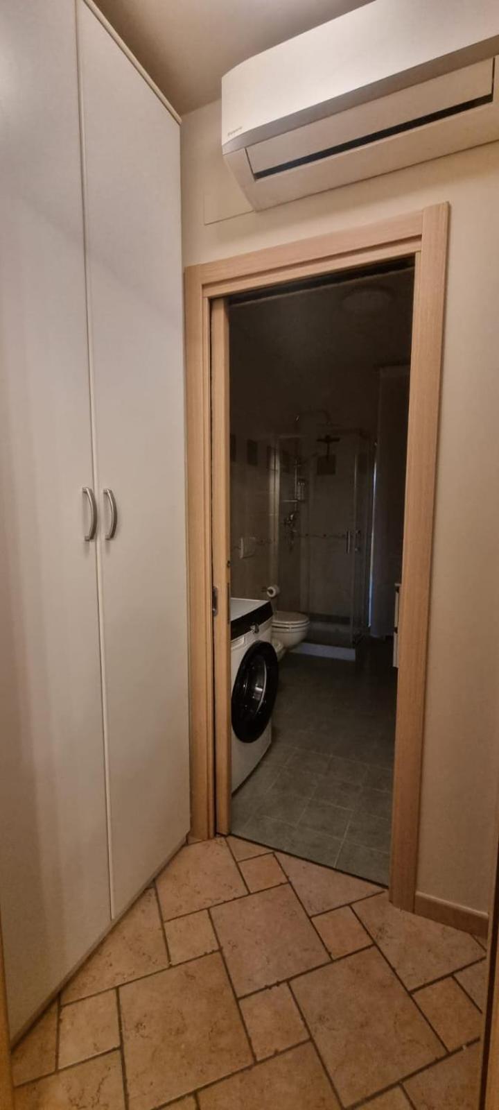 Hoya Apartment Сирмионе Экстерьер фото