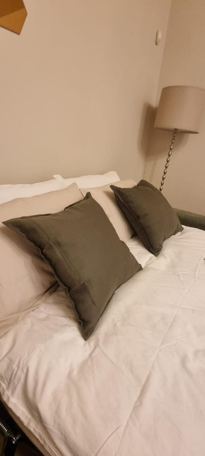 Hoya Apartment Сирмионе Экстерьер фото